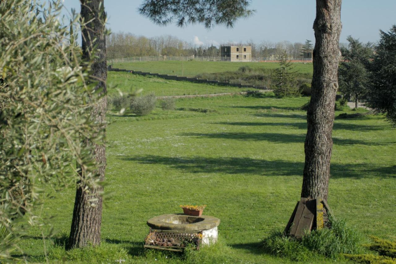 Il Casale Di Gardenia Cesano Exterior foto